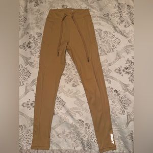 ECHT X-Small Freedom Leggings in Praline